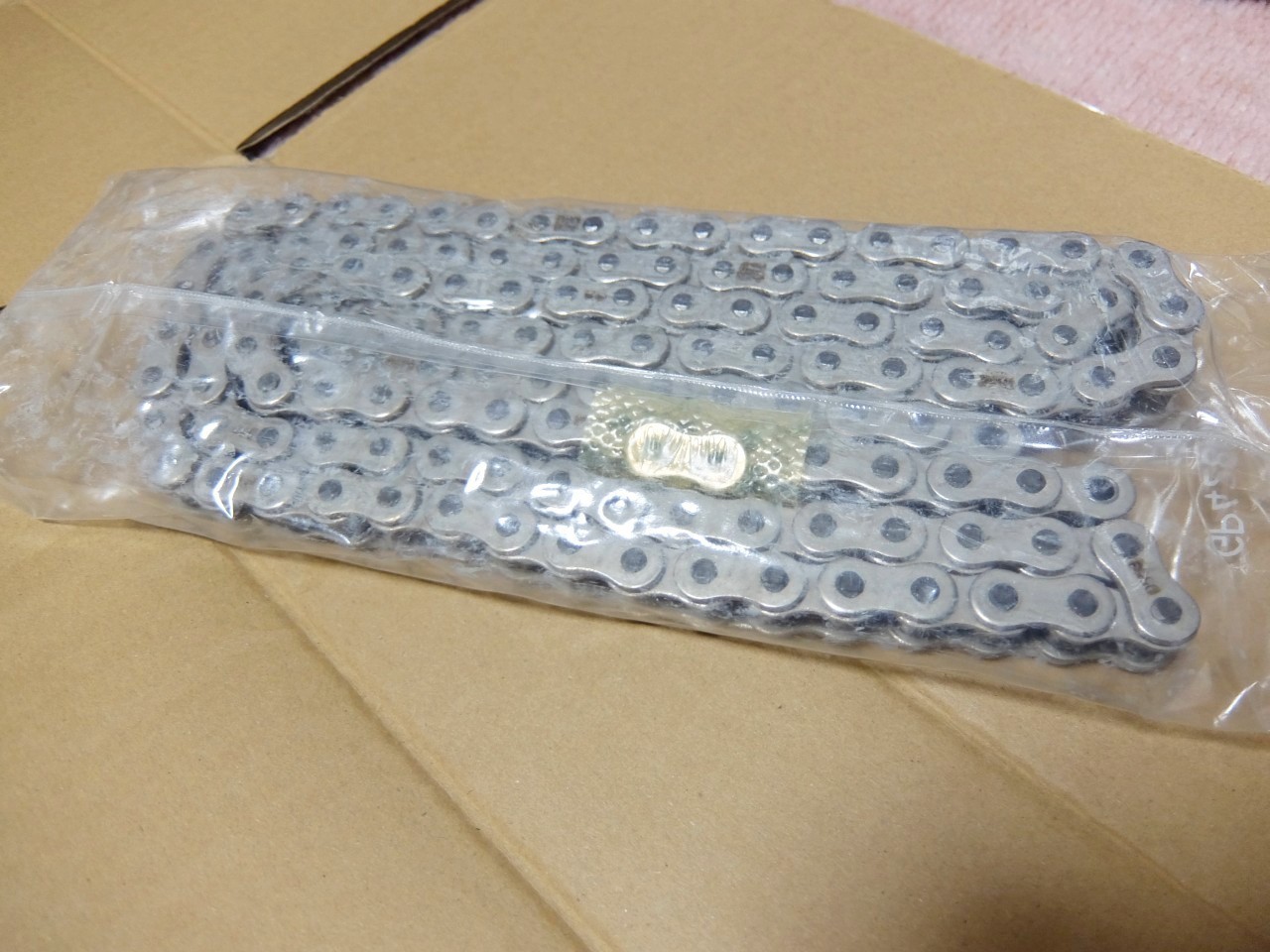 トリッカーチェーン交換: たけびんの徒然日記